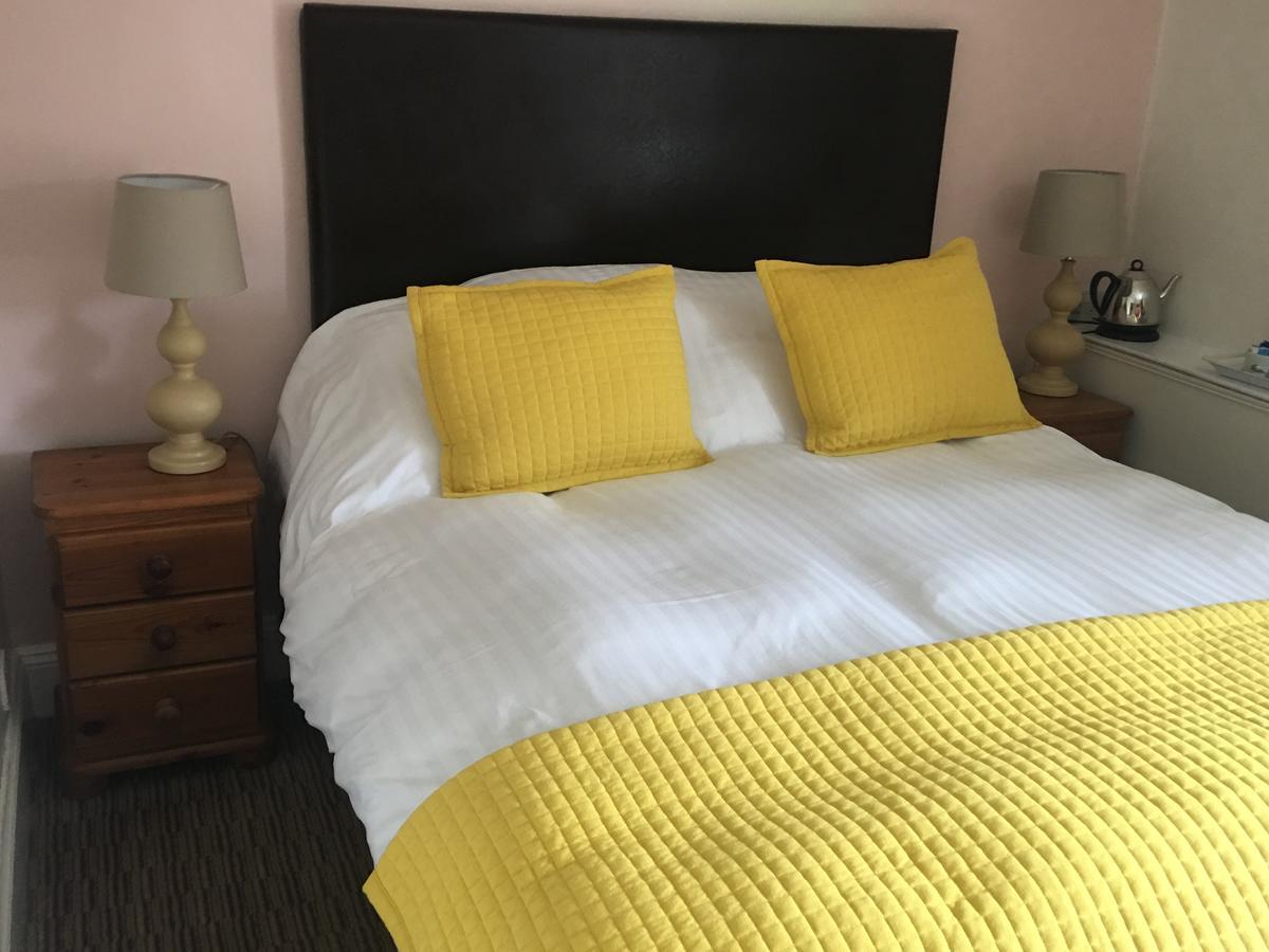 Winston Manor Guesthouse Rooms Churchill  Buitenkant foto