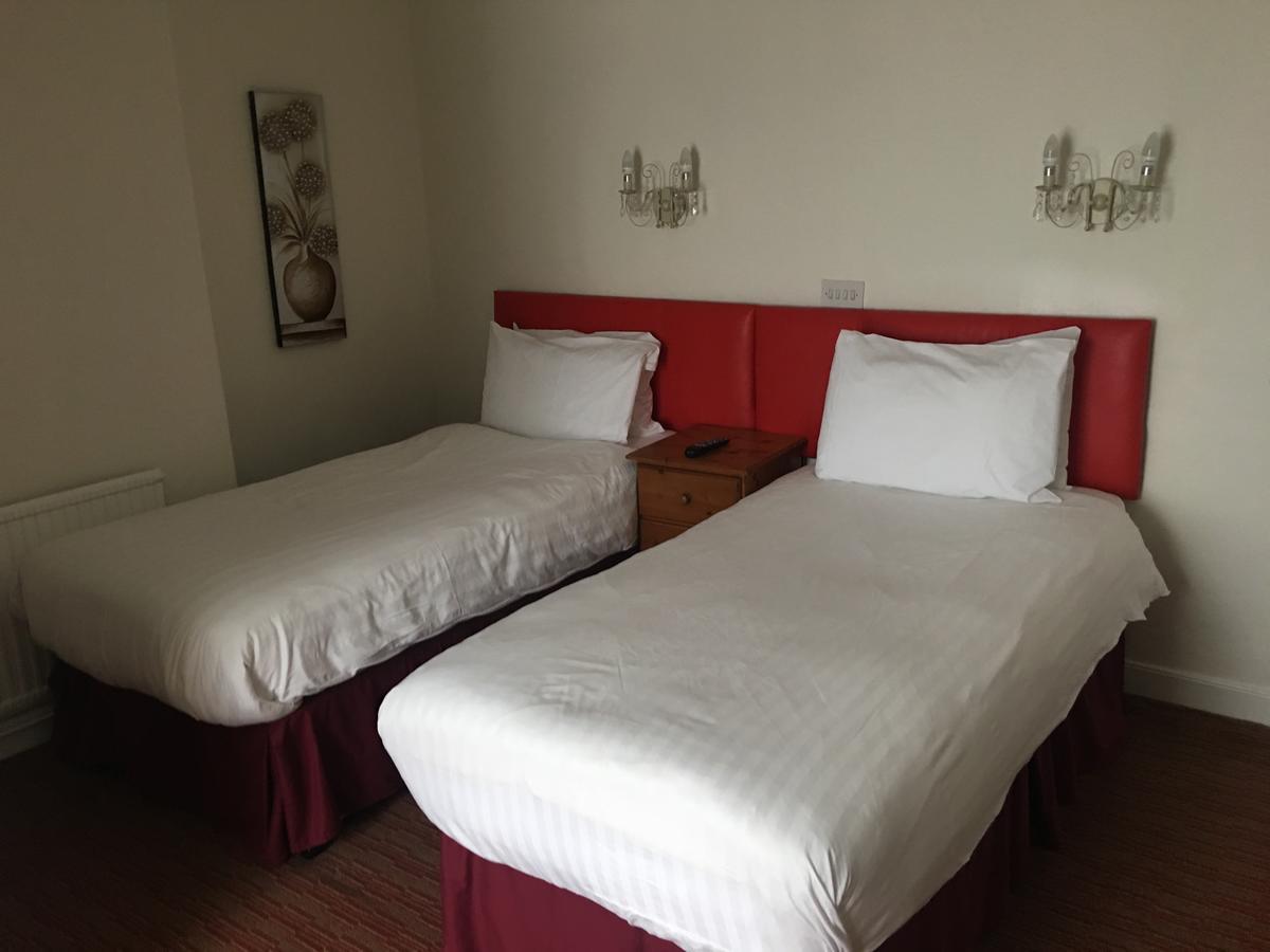 Winston Manor Guesthouse Rooms Churchill  Buitenkant foto