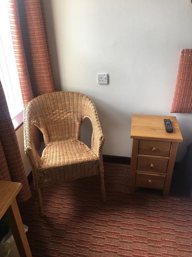 Winston Manor Guesthouse Rooms Churchill  Buitenkant foto