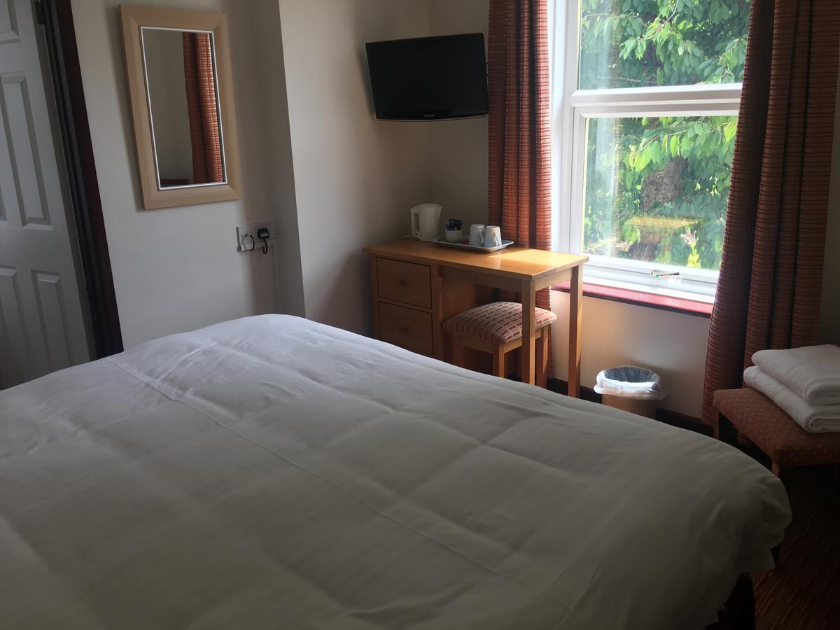 Winston Manor Guesthouse Rooms Churchill  Buitenkant foto