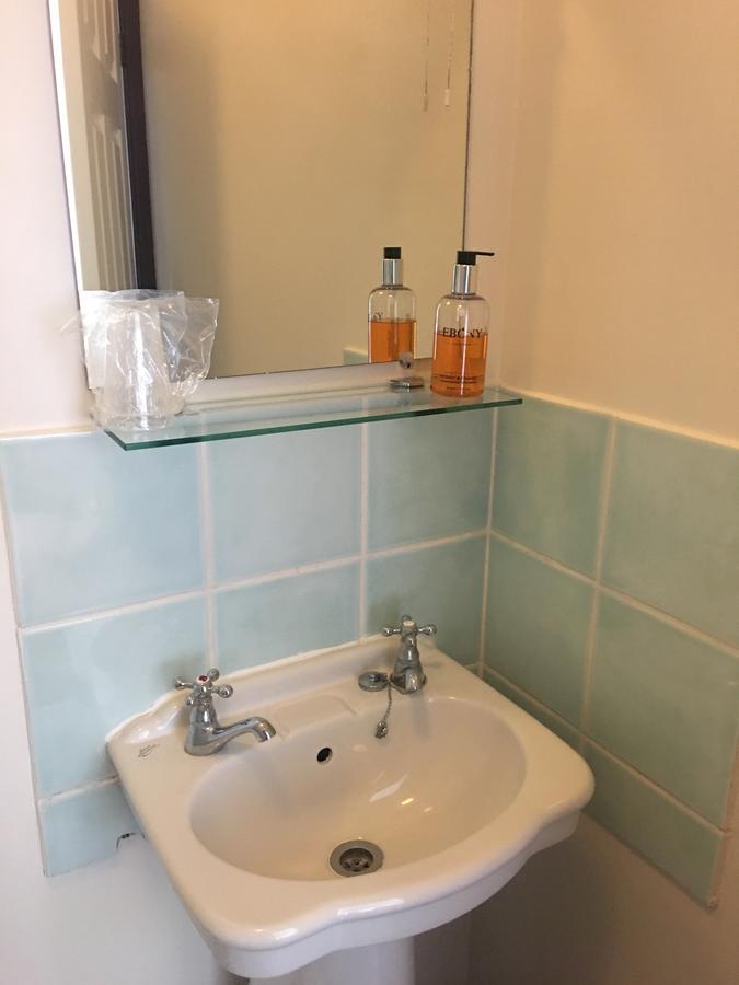 Winston Manor Guesthouse Rooms Churchill  Buitenkant foto
