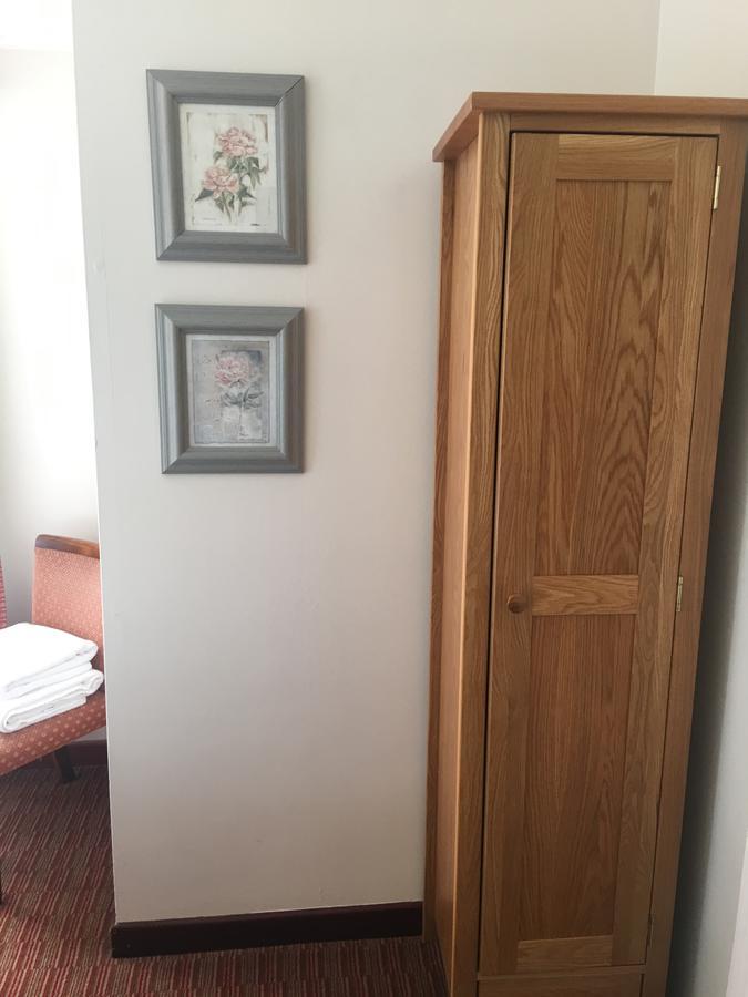 Winston Manor Guesthouse Rooms Churchill  Buitenkant foto