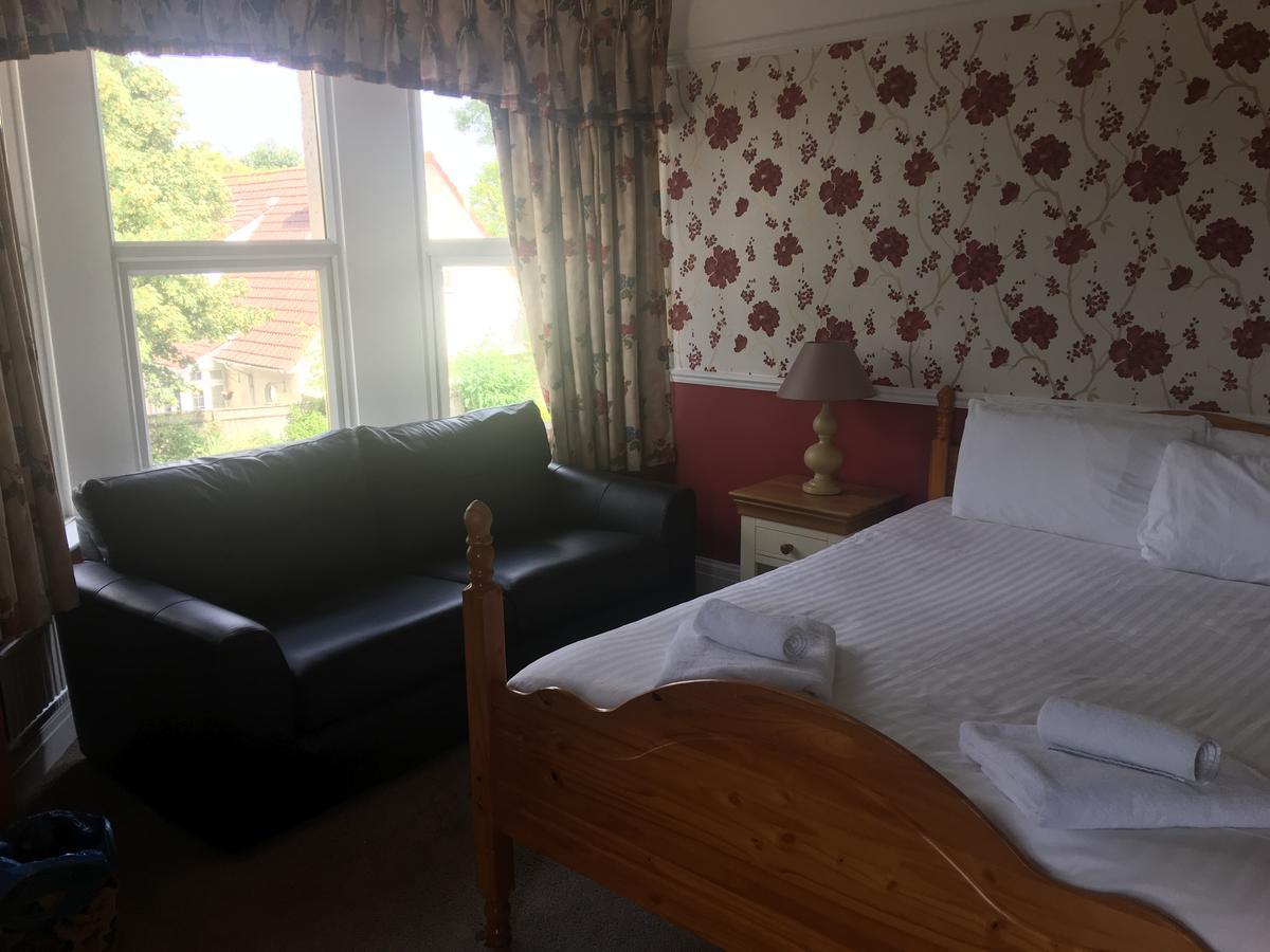 Winston Manor Guesthouse Rooms Churchill  Buitenkant foto